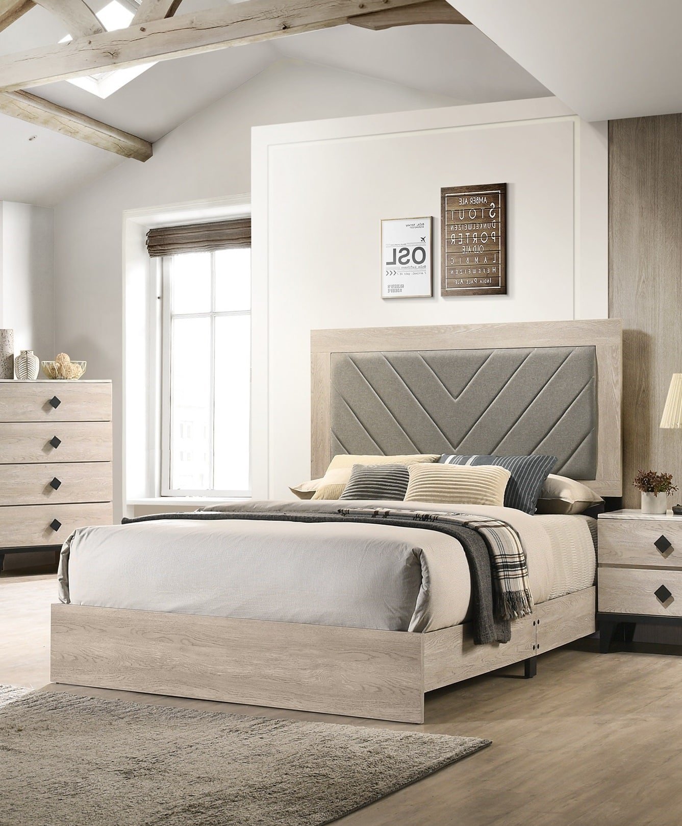 Rubberwood Eastern King Bed with Gray V-Design Headboard - Cream