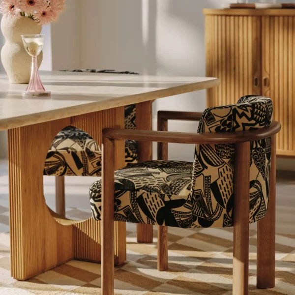 Italian Luxury Ash Frame Dining Armchair – Vintage-Inspired Upholstered Dining Chair